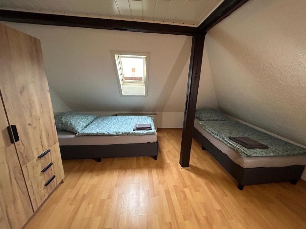 Pension Hotel Leinefelde Am Bahnhof Екстер'єр фото